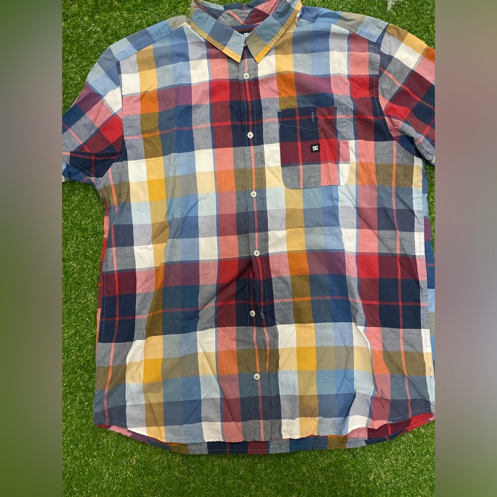 Dc dress shirt guc